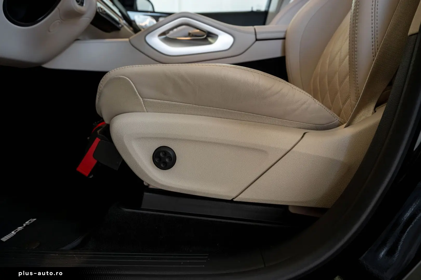 MERCEDES-BENZ GLE 63 S AMG SUV 4M  CARBON NIGHT ASSISTENZ 22