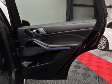 BMW X5 xLine 3.0 Diesel 286CP xDrive