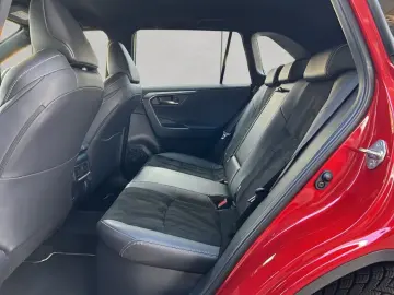 TOYOTA RAV 4 2.5 4x4 Hybrid GR SPORT
