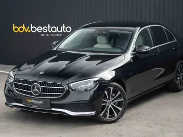 Mercedes-Benz E 300 de 4Matic 9G-TRONIC Avantgarde
