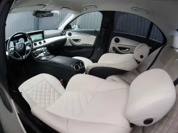 Mercedes-Benz E 300 de 4Matic 9G-TRONIC Avantgarde