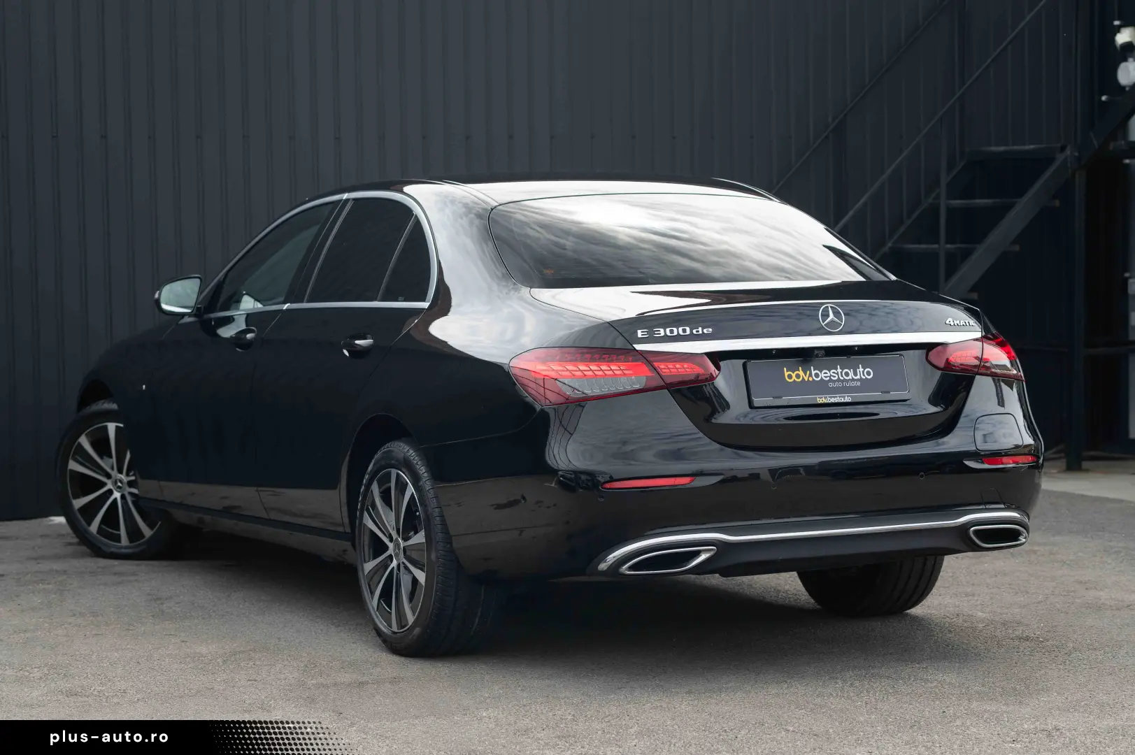 Mercedes-Benz E 300 de 4Matic 9G-TRONIC Avantgarde