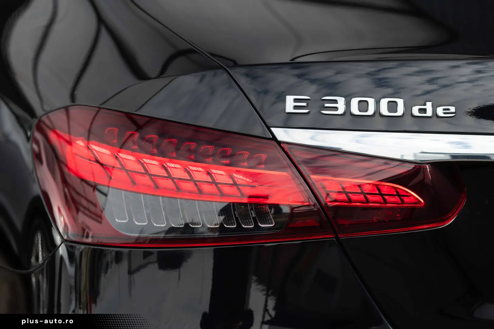 Mercedes-Benz E 300 de 4Matic 9G-TRONIC Avantgarde