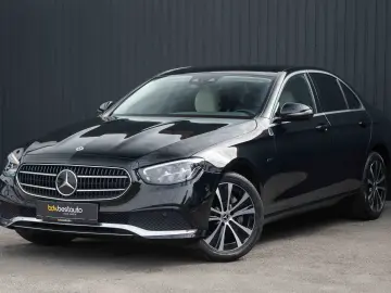 Mercedes-Benz E 300 de 4Matic 9G-TRONIC Avantgarde