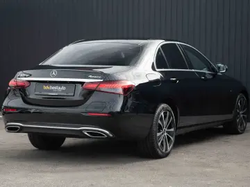 Mercedes-Benz E 300 de 4Matic 9G-TRONIC Avantgarde