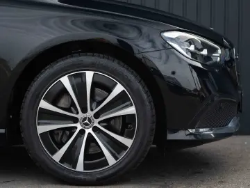 Mercedes-Benz E 300 de 4Matic 9G-TRONIC Avantgarde