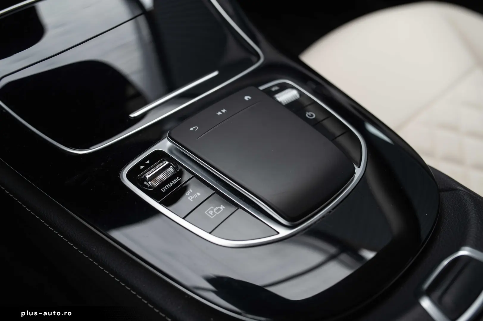 Mercedes-Benz E 300 de 4Matic 9G-TRONIC Avantgarde