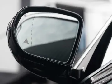 Mercedes-Benz E 300 de 4Matic 9G-TRONIC Avantgarde