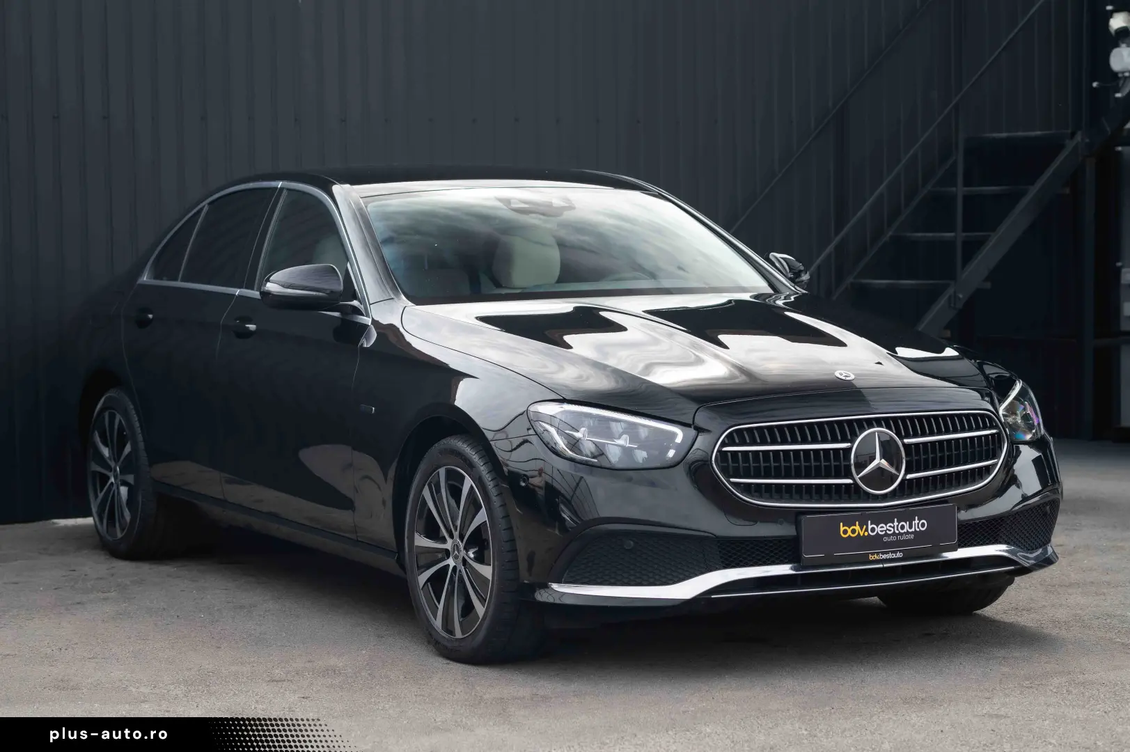 Mercedes-Benz E 300 de 4Matic 9G-TRONIC Avantgarde