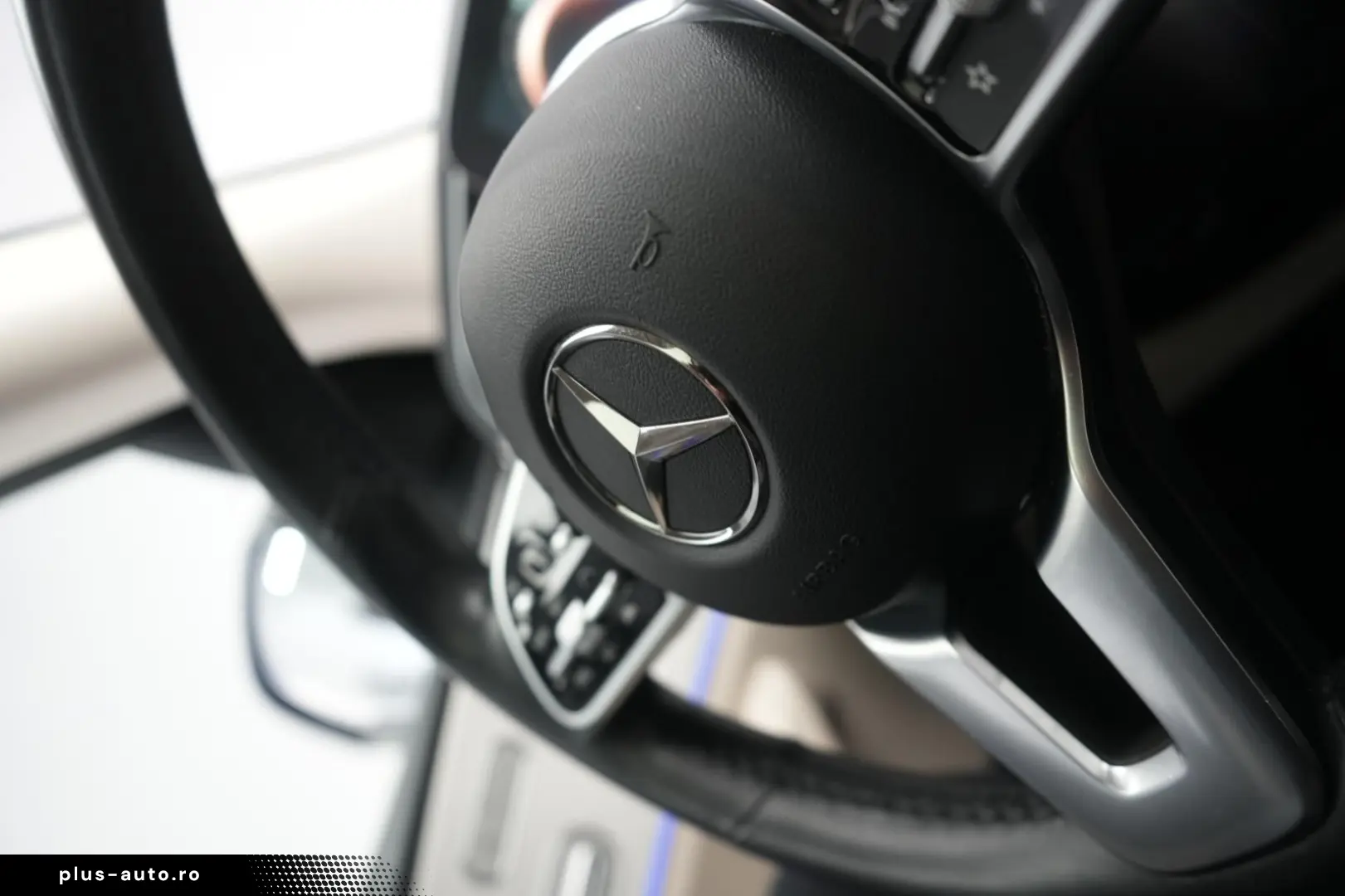 MERCEDES-BENZ GLE 350 de 4Matic  Distronic Burm