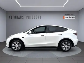 TESLA Model Y Long Range Dual AWD