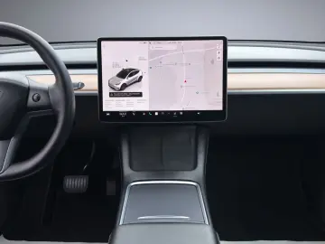 TESLA Model Y Long Range Dual AWD