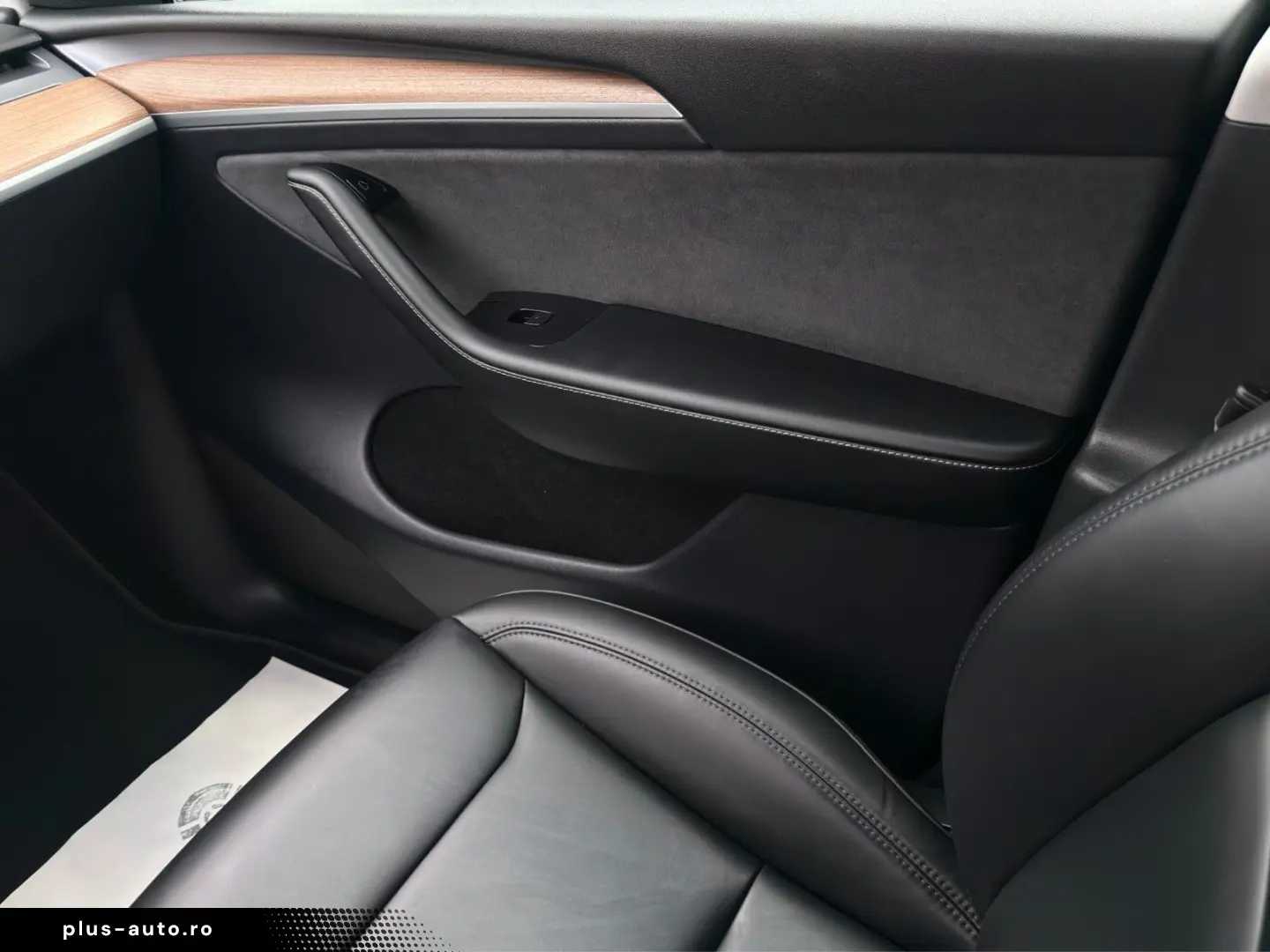 TESLA Model Y Long Range Dual AWD