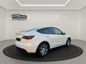 TESLA Model Y Long Range Dual