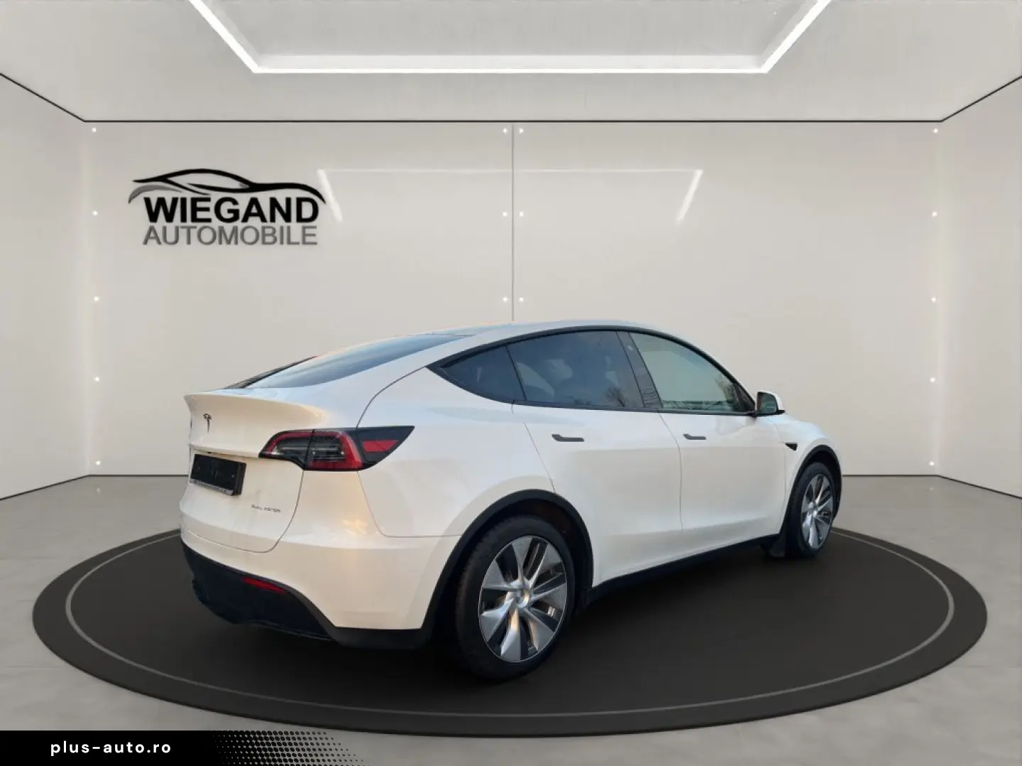 TESLA Model Y Long Range Dual