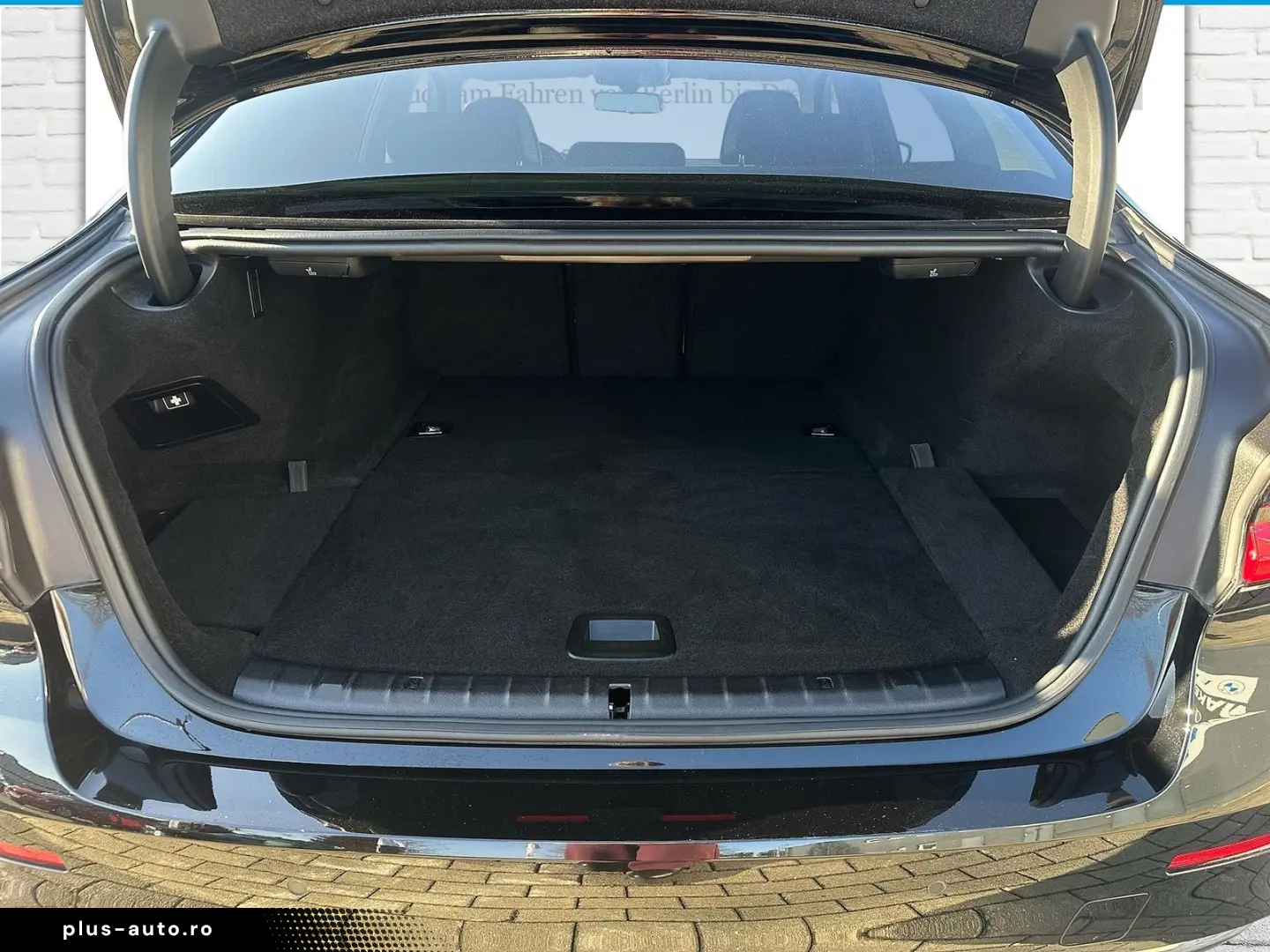 BMW 520e Limousine Head-Up HiFi DAB WLAN Komfortzg.