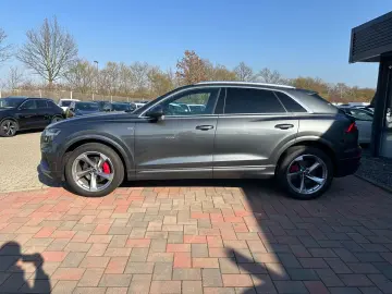 AUDI Q8 45 TDI S-Line quattro