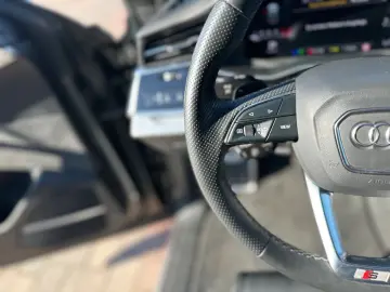 AUDI Q8 45 TDI S-Line quattro