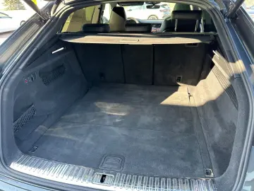 AUDI Q8 45 TDI S-Line quattro