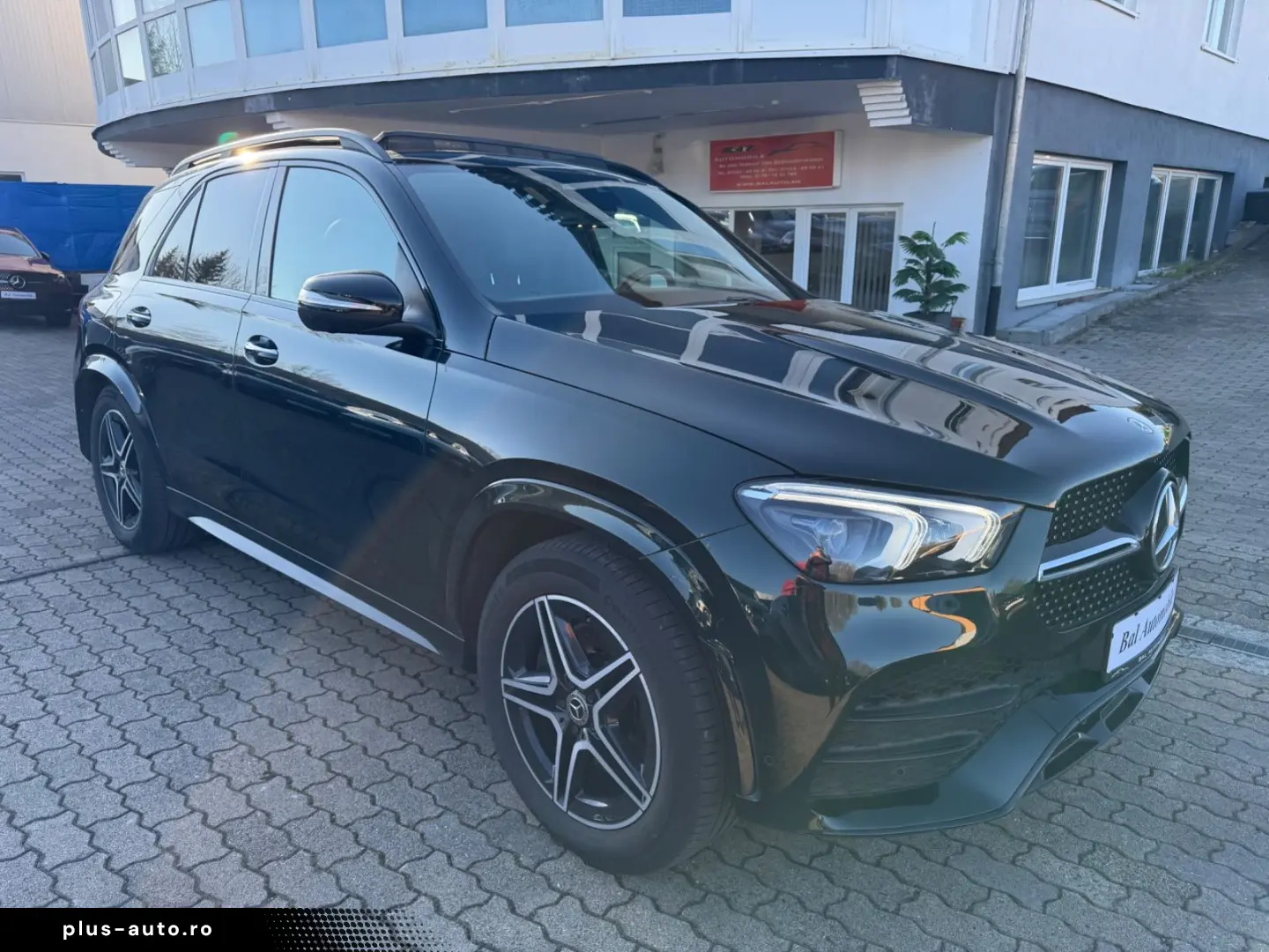 MERCEDES-BENZ GLE 300 d 4M AMG PANO BURM LUFT 360  AHK NIGHT