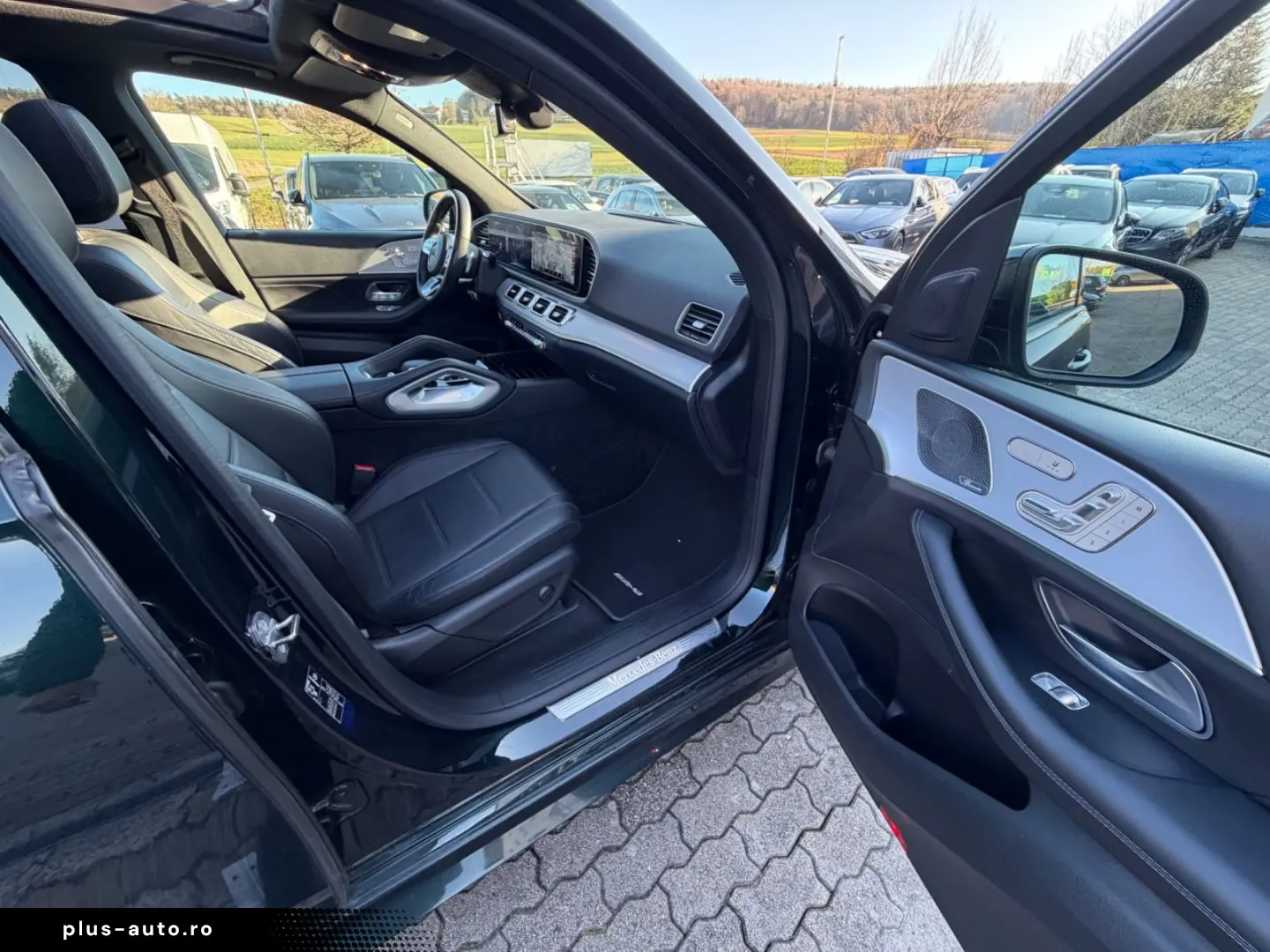 MERCEDES-BENZ GLE 300 d 4M AMG PANO BURM LUFT 360  AHK NIGHT