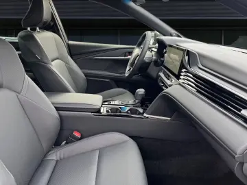 Toyota Camry 2.5 Hybrid Executive