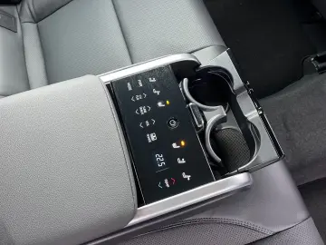 Toyota Camry 2.5 Hybrid Executive