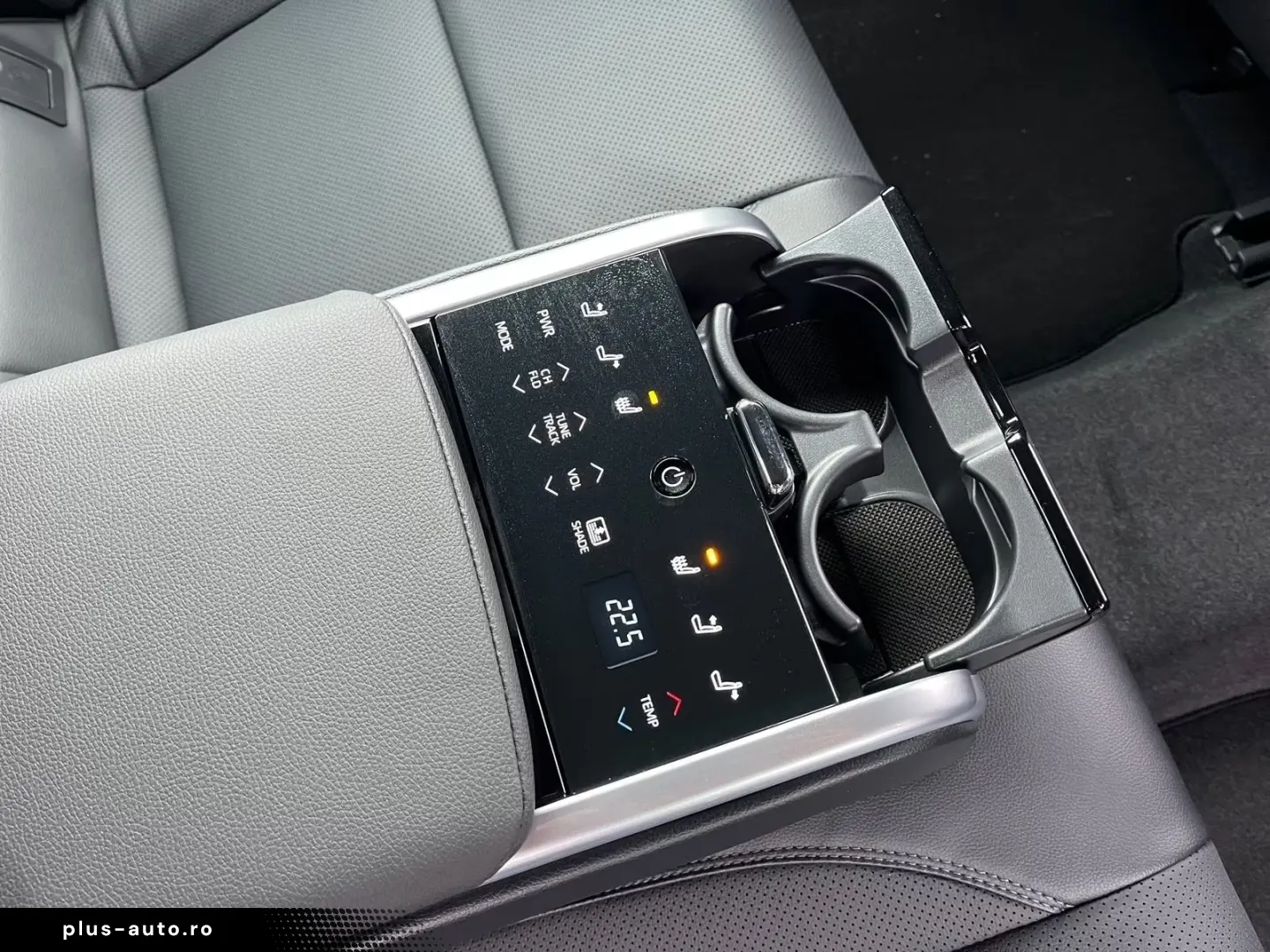 Toyota Camry 2.5 Hybrid Executive