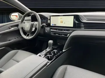 Toyota Camry 2.5 Hybrid Executive