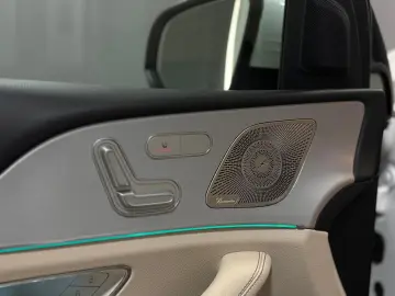 MERCEDES-BENZ GLE 350 de 4M PANO 360 BURM LEDER-BEIGE