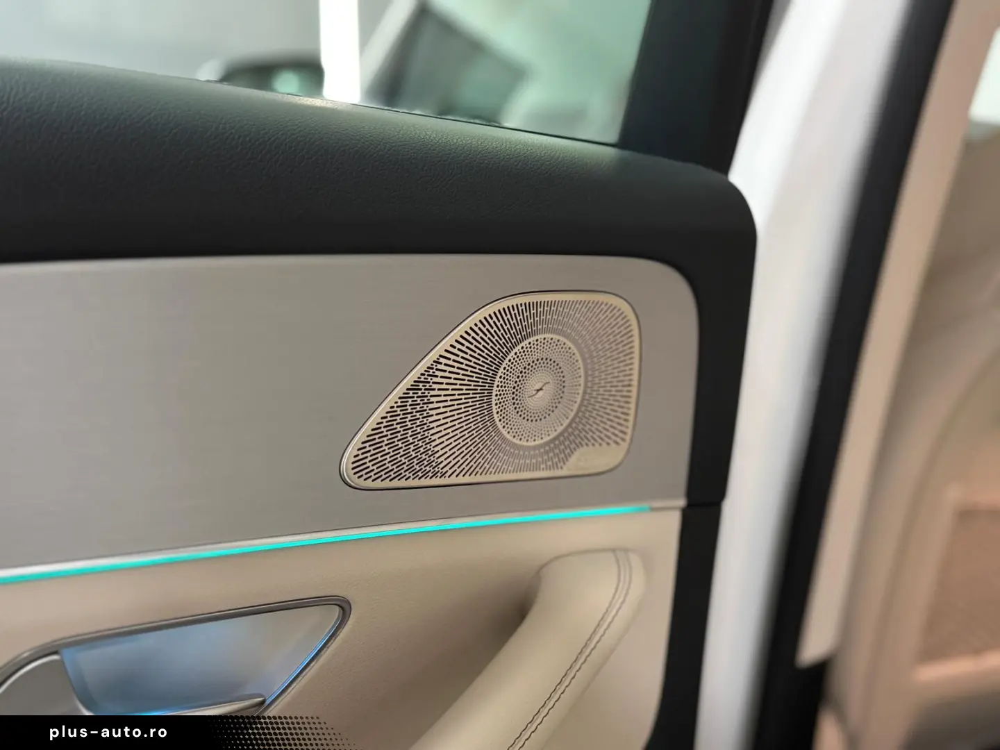 MERCEDES-BENZ GLE 350 de 4M PANO 360 BURM LEDER-BEIGE