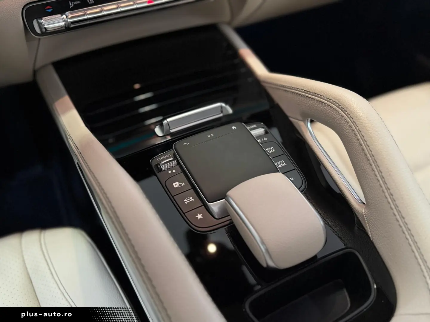 MERCEDES-BENZ GLE 350 de 4M PANO 360 BURM LEDER-BEIGE