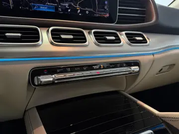 MERCEDES-BENZ GLE 350 de 4M PANO 360 BURM LEDER-BEIGE