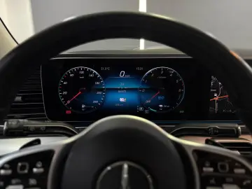 MERCEDES-BENZ GLE 350 de 4M PANO 360 BURM LEDER-BEIGE