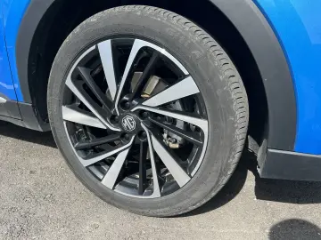 MG ZS HEV Exclusive 197 CP AT   Hybrid