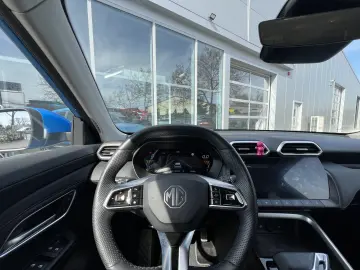 MG ZS HEV Exclusive 197 CP AT   Hybrid