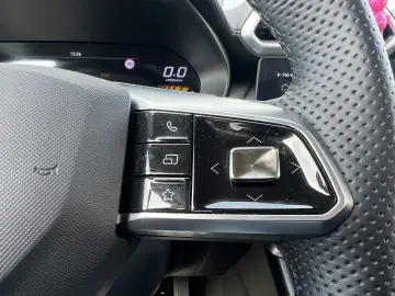 MG ZS HEV Exclusive 197 CP AT   Hybrid