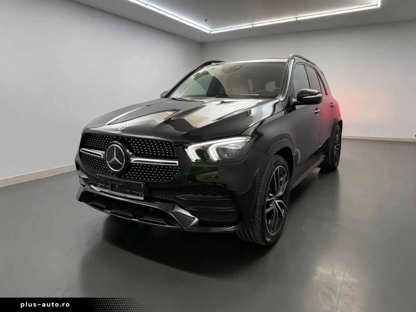 MERCEDES-BENZ GLE 350 de AMG LINE PANO ACC AIRM HUD BURM LED