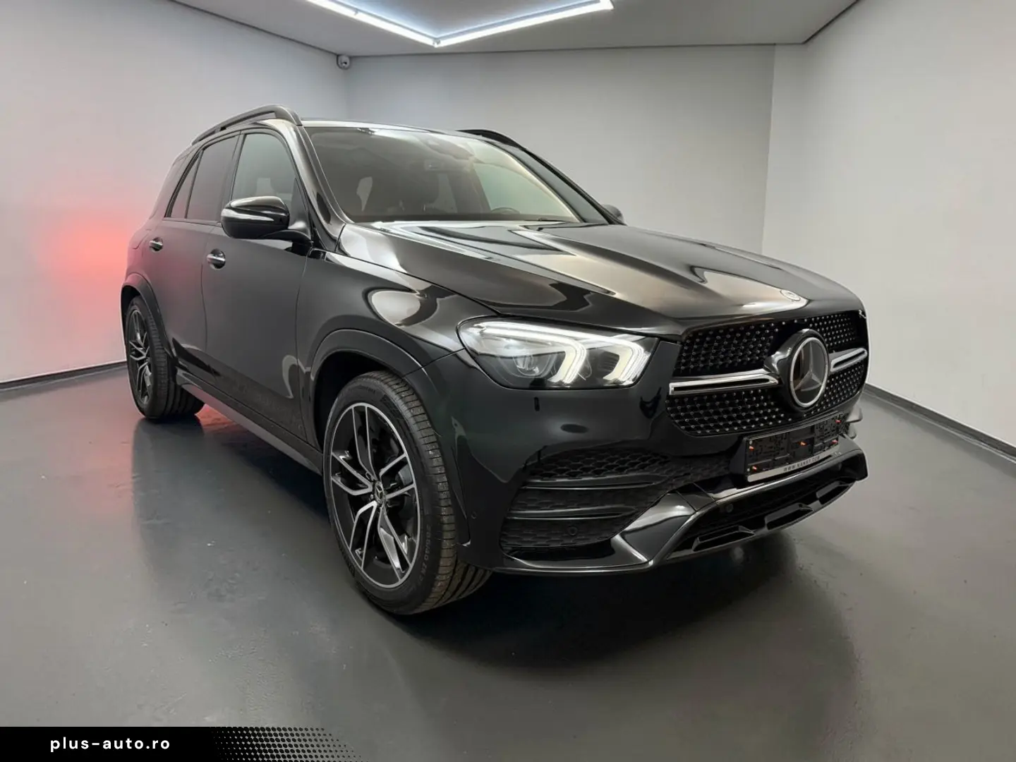 MERCEDES-BENZ GLE 350 de AMG LINE PANO ACC AIRM HUD BURM LED