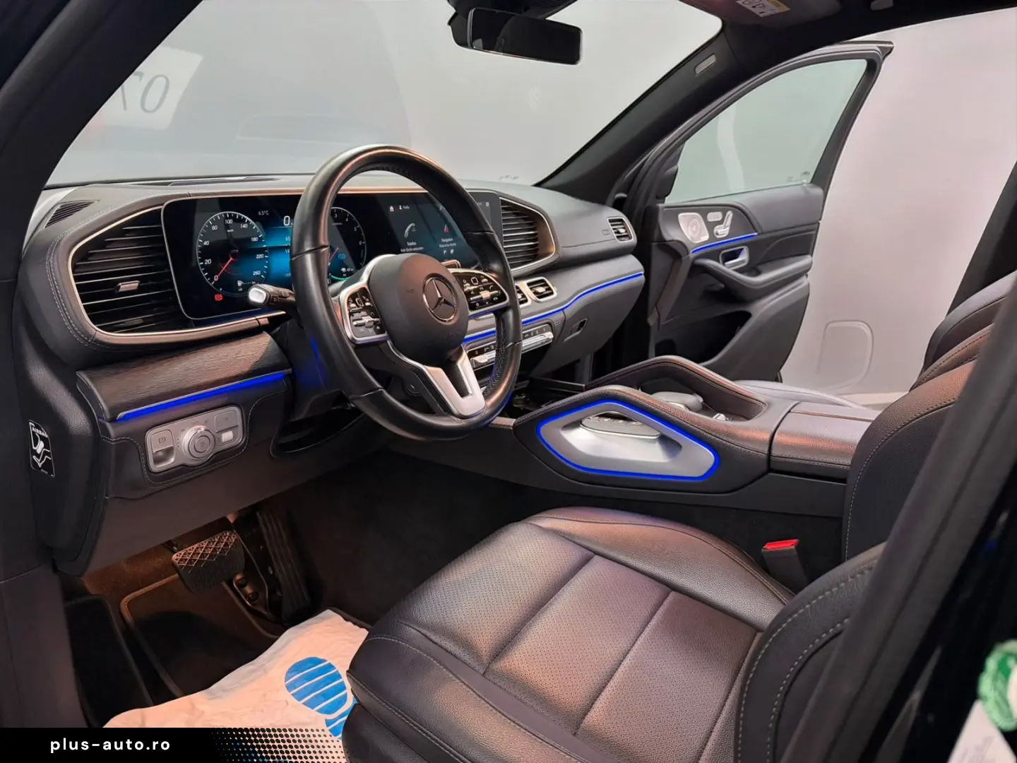 MERCEDES-BENZ GLE 350 de AMG LINE PANO ACC AIRM HUD BURM LED