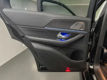 MERCEDES-BENZ GLE 350 de AMG LINE PANO ACC AIRM HUD BURM LED