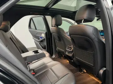 MERCEDES-BENZ GLE 350 de AMG LINE PANO ACC AIRM HUD BURM LED