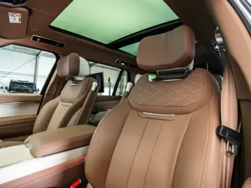 LAND ROVER Range Rover P615 LWB SV