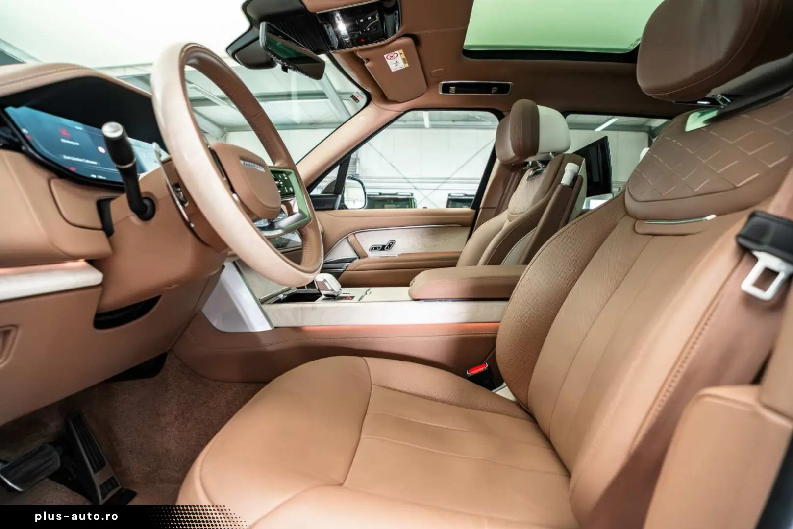 LAND ROVER Range Rover P615 LWB SV