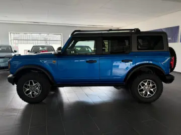 FORD Bronco Badlands e-4WD 2.7 V6 ACC KAMERA AHK SHZ