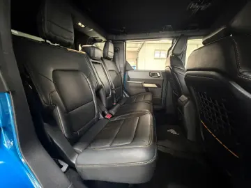 FORD Bronco Badlands e-4WD 2.7 V6 ACC KAMERA AHK SHZ