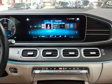 MERCEDES-BENZ GLE 300 d 4M-AMG Excl Airm PANO AHK StHz