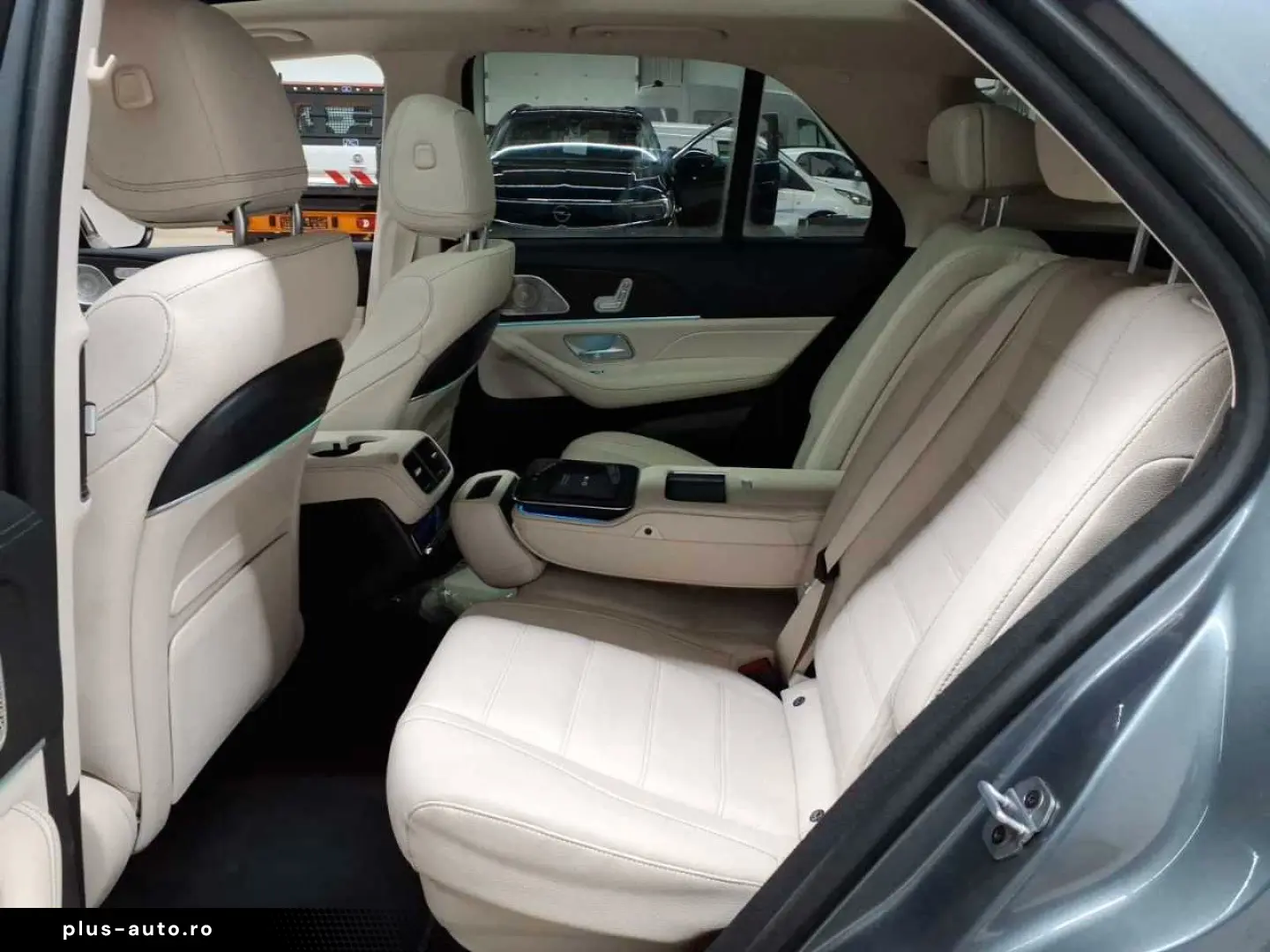 MERCEDES-BENZ GLE 300 d 4M-AMG Excl Airm PANO AHK StHz