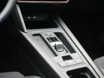 CUPRA Formentor VZ DCC KAM SHZ CARPLAY LED PDC LEDER