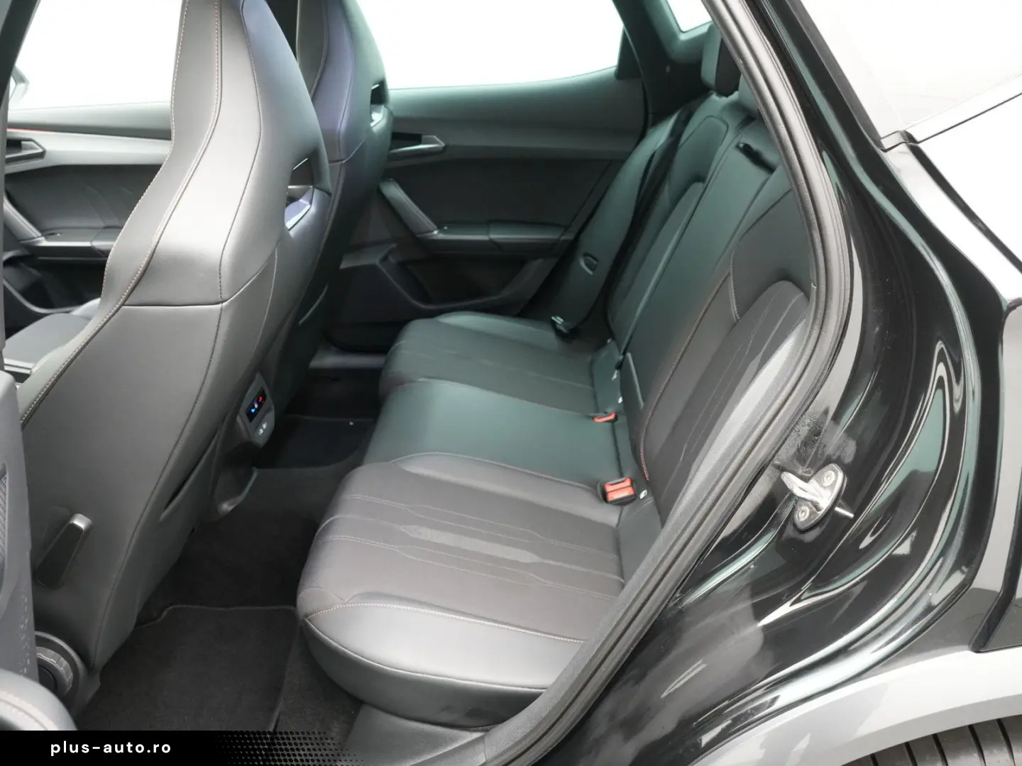 CUPRA Formentor VZ DCC KAM SHZ CARPLAY LED PDC LEDER